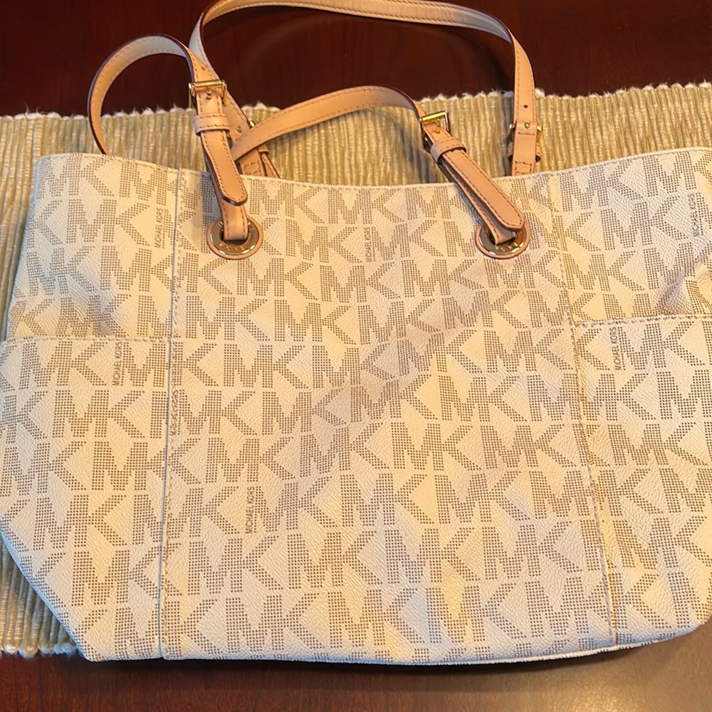 Michael Kors tote bag